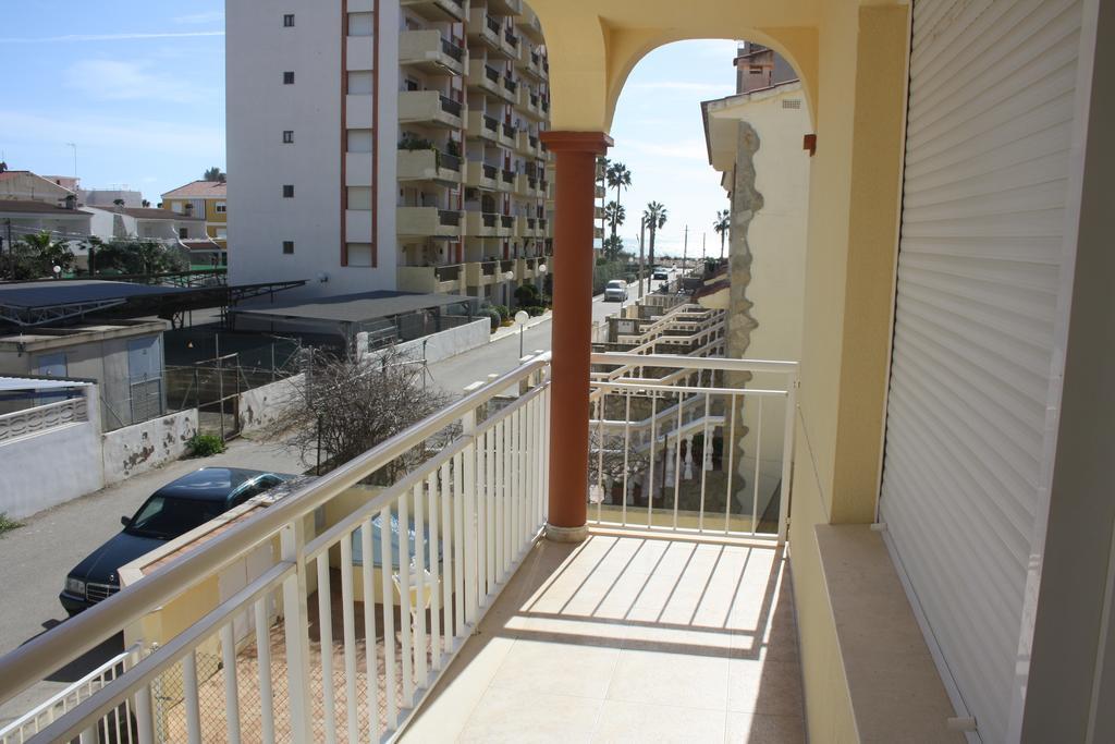 Alquileres Figuerola Oasis Park Apartment Peniscola Exterior photo